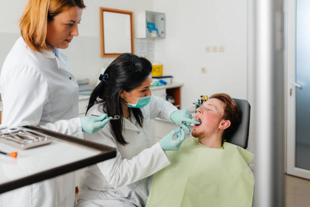 Best Emergency Tooth Extraction in Waukomis, OK